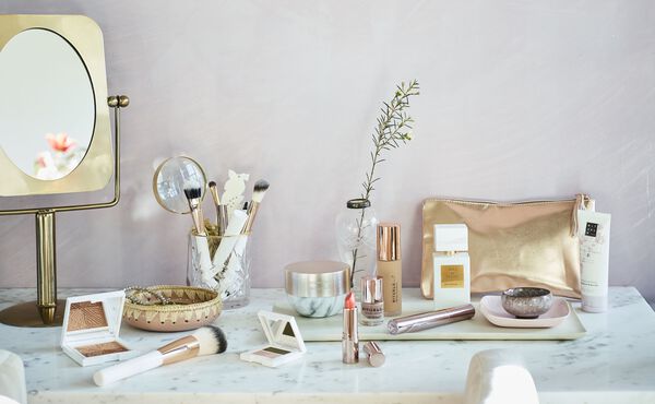 /2018-07-04_Here's How to Turn Your Day Look into a Night Look.jpg